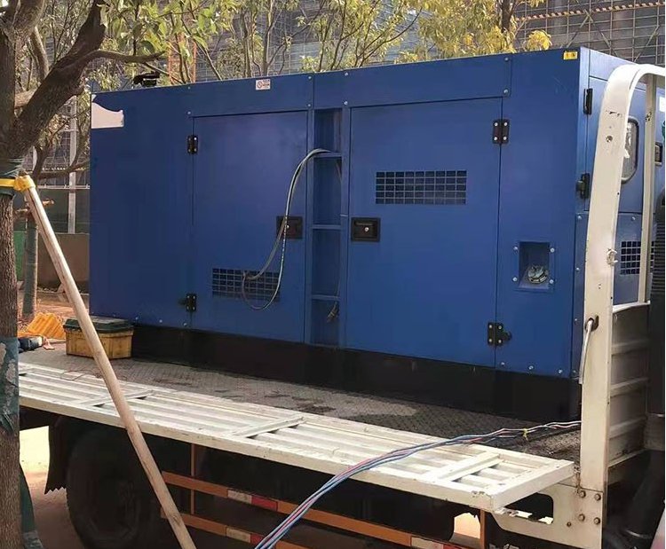 海勃湾柴油发电机组空气滤清器多久更换一次？